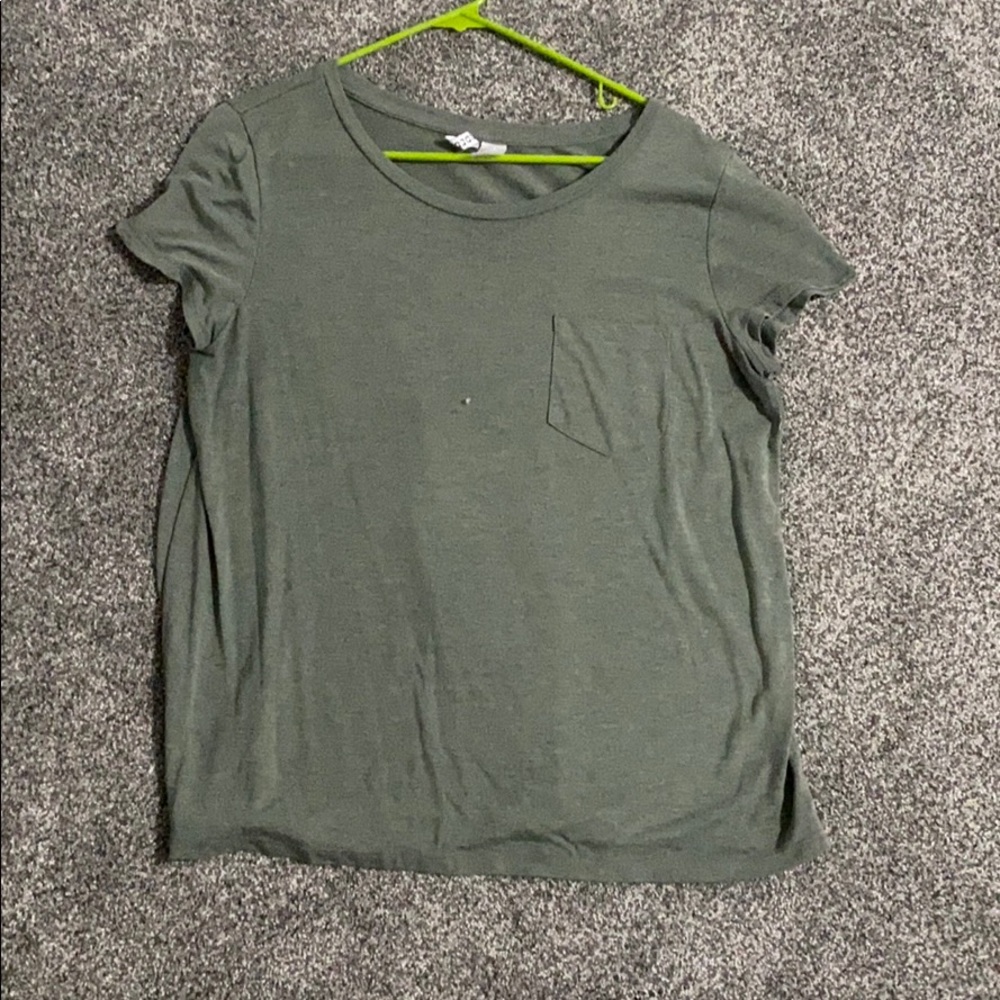 Pocket t shirt